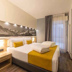 Uitgebreide Kamer met een King Size Bed